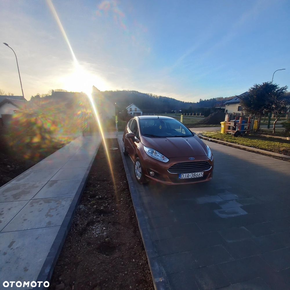 Ford Fiesta 1.25 Titanium EU5 - 1