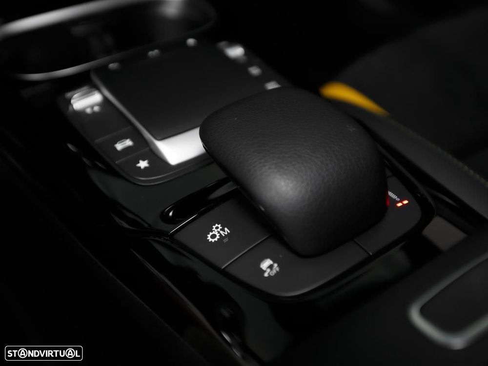 Mercedes-Benz CLA 45 AMG S Shooting Brake 4Matic+ - 20