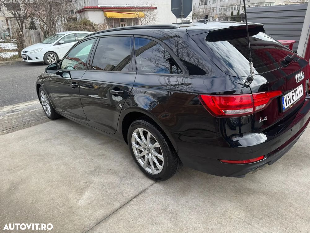 Audi A4 2.0 TDI quattro S tronic Sport - 1