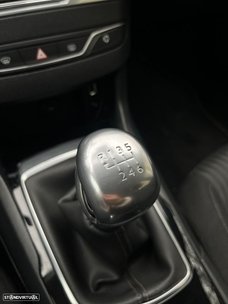 Peugeot 308 SW 1.6 BlueHDi Active - 13