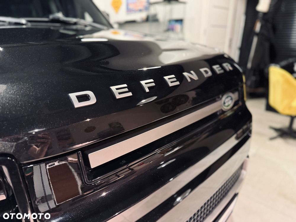 Land Rover Defender 3.0 D300 mHEV HSE - 10