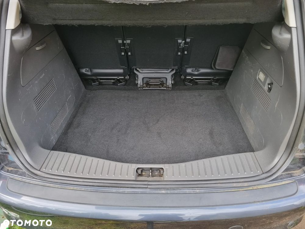 Ford Focus C-Max 1.8 Ghia - 8