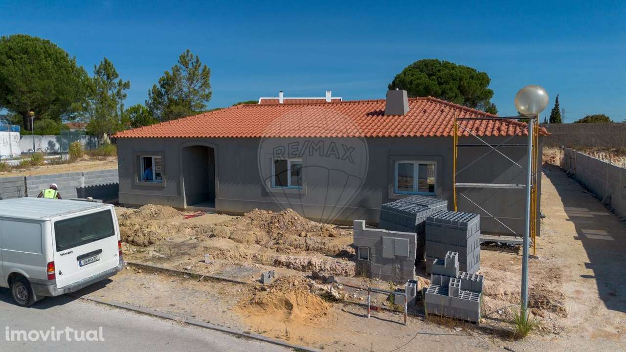 Moradia T4 para venda - Grande imagem: 2/24