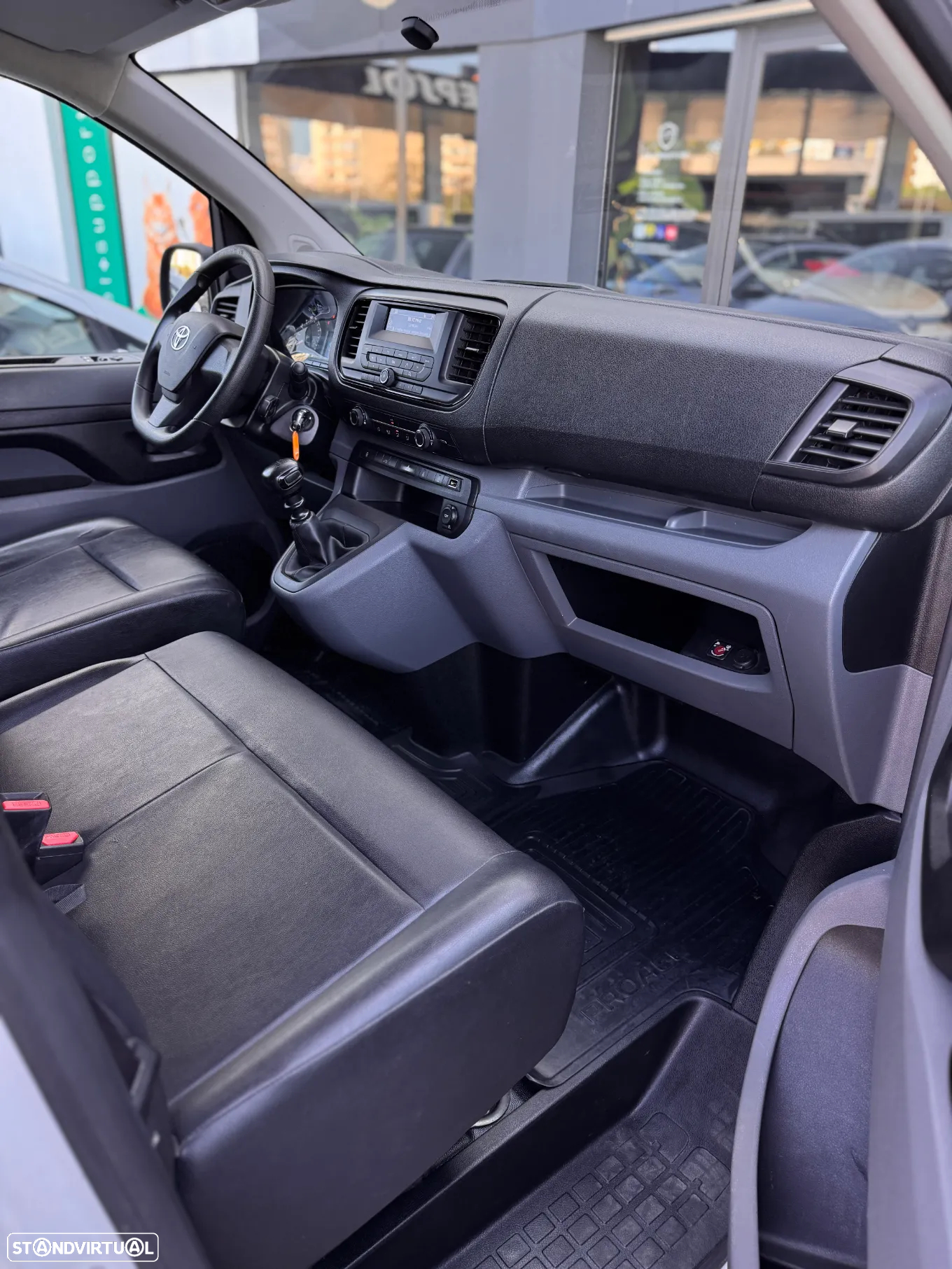 Toyota PROACE - 16