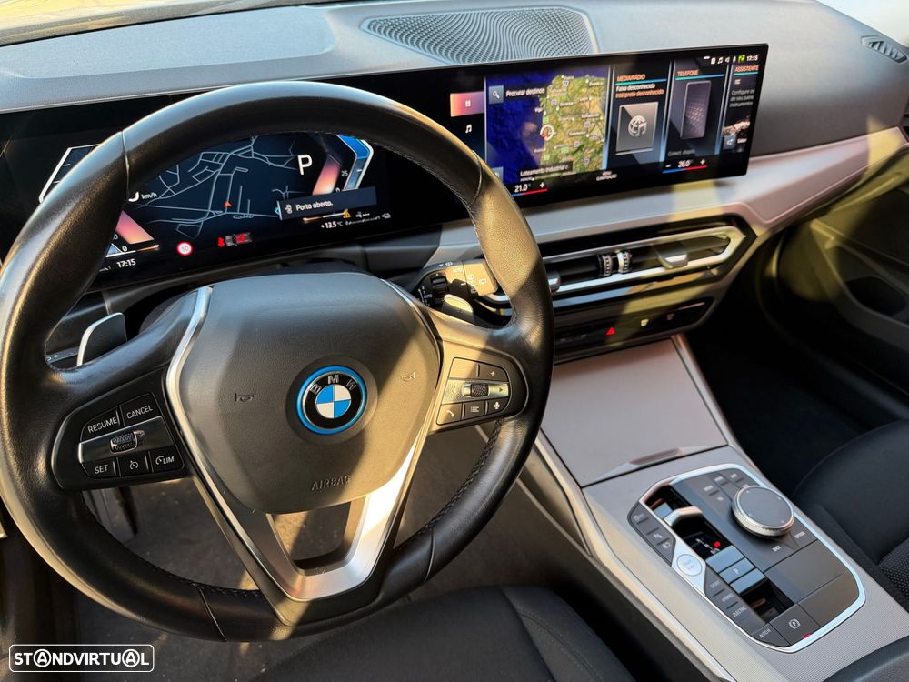 BMW 320 e Corporate Edition Auto - 12