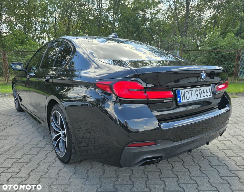 BMW Seria 5 520d M Sport Edition - 12