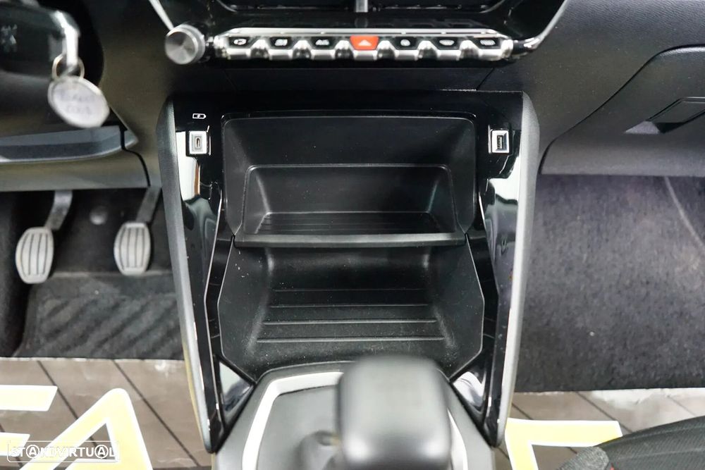 Peugeot 2008 PureTech 100 Style - 34
