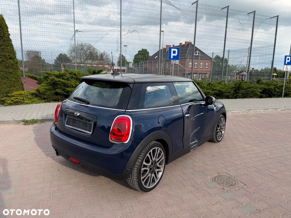 MINI Cooper Seven Chili - 9