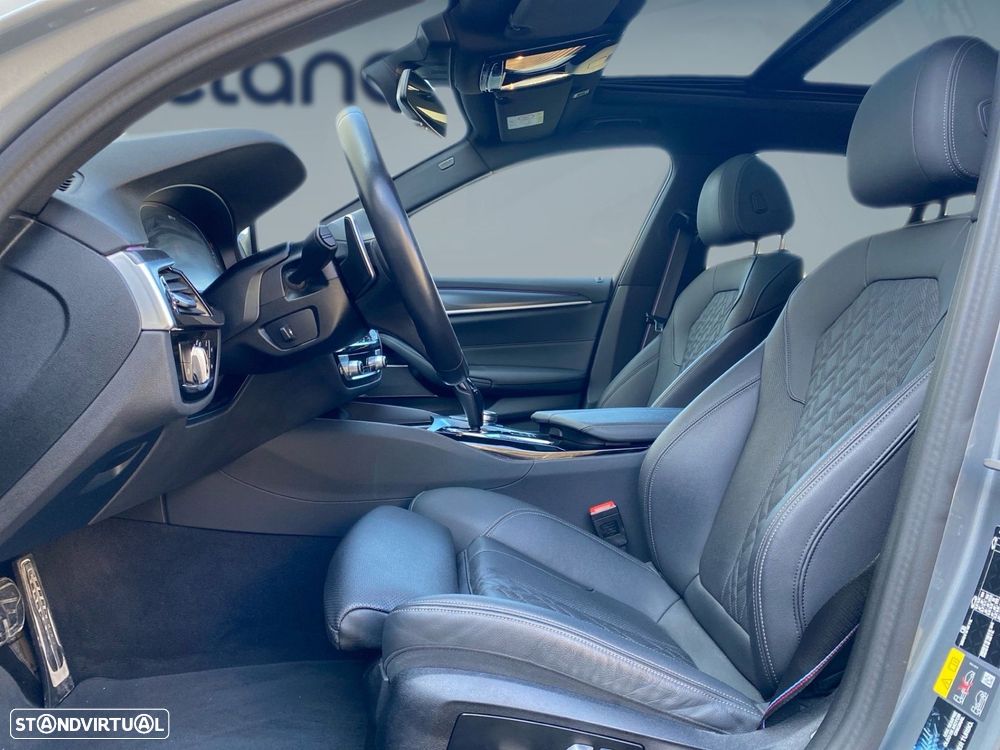 BMW 530 e Pack Desportivo M - 4