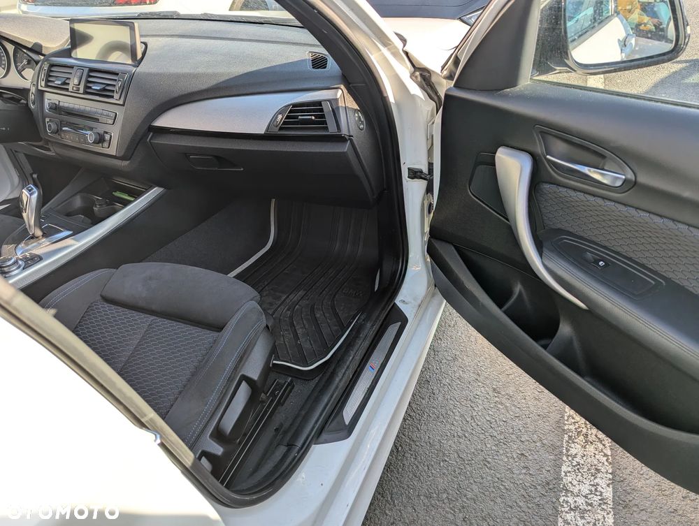 BMW Seria 1 118d - 12