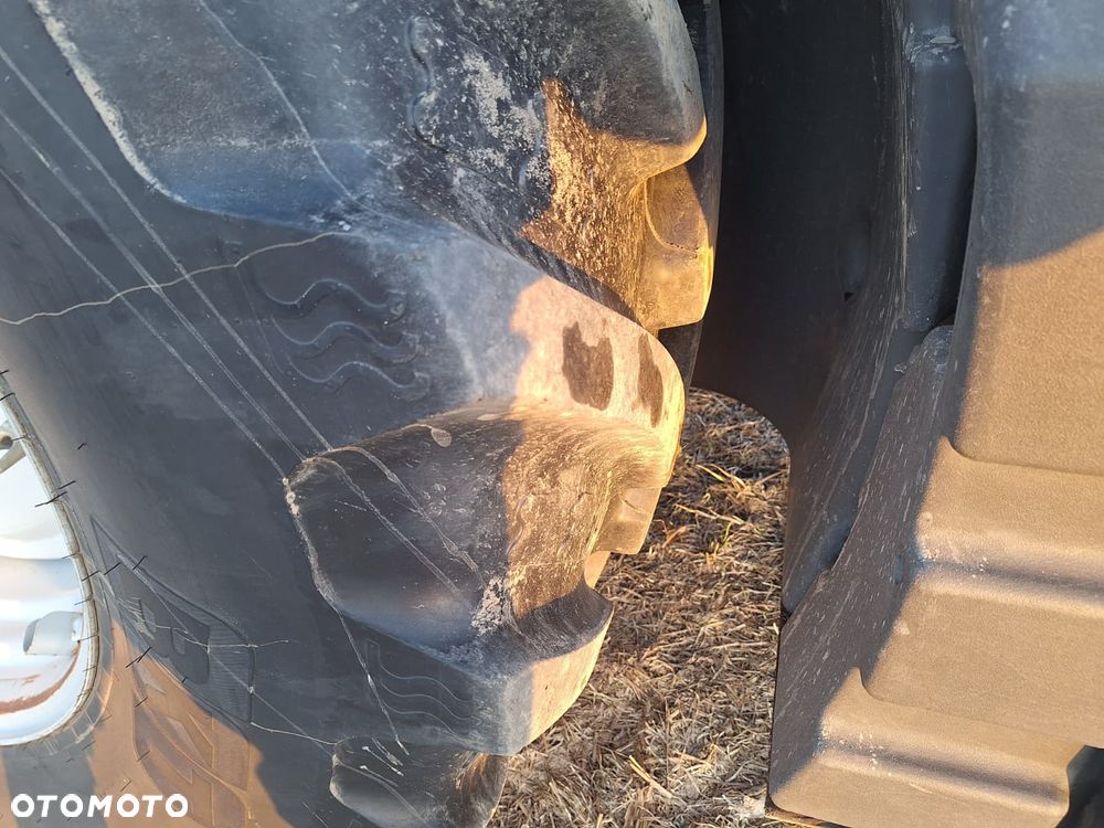 Massey Ferguson 7624 - 26