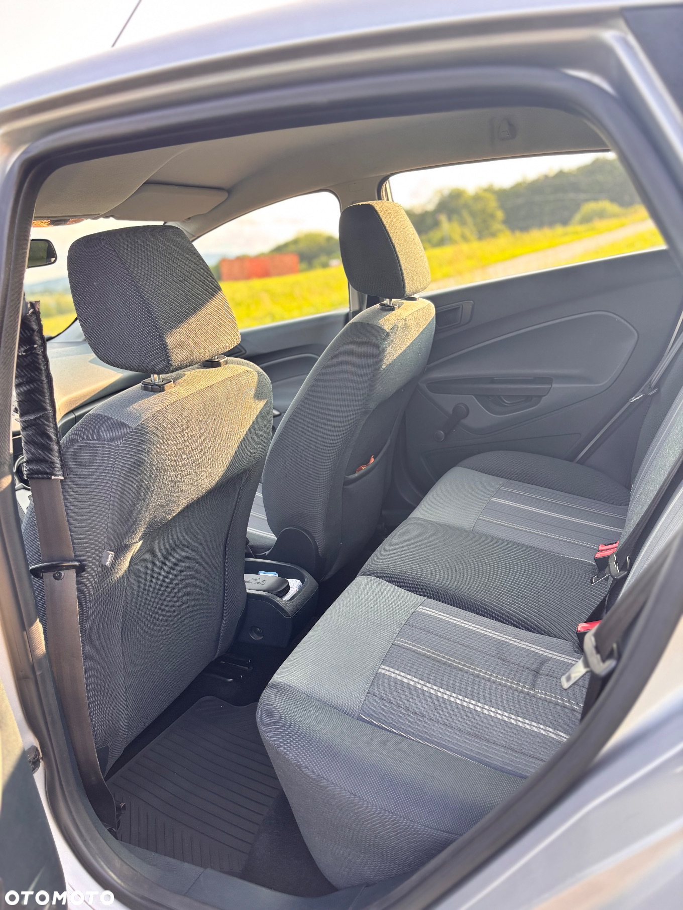 Ford Fiesta - 10