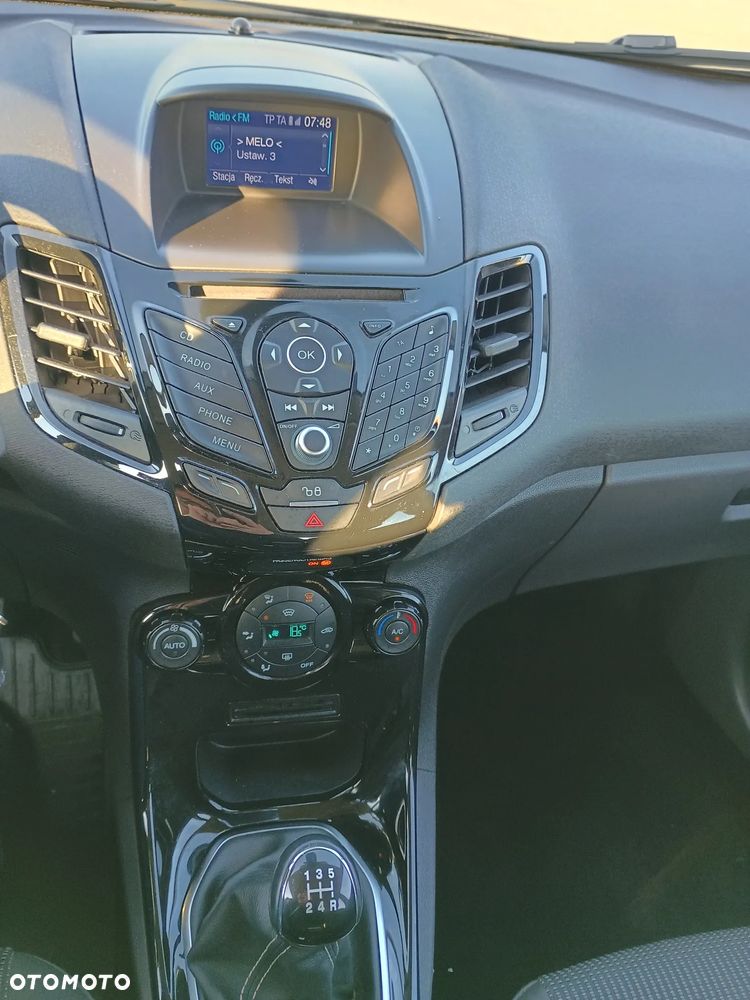 Ford Fiesta 1.0 EcoBoost Titanium EU6 - 8