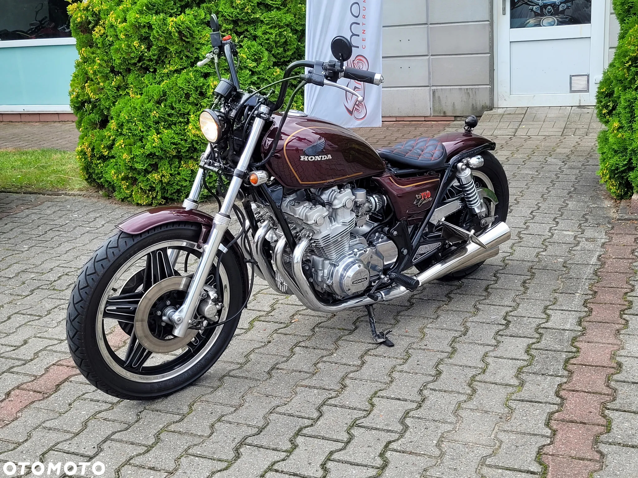 Honda CB - 4