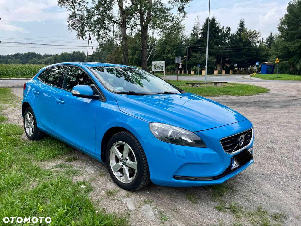 Volvo V40