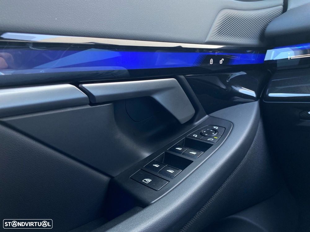 BMW i5 Touring eDrive40 - 15