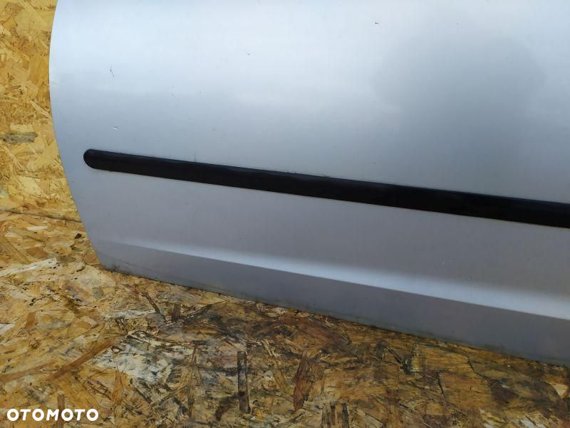 DRZWI LWEW KIEROWCY SREBRNE OPEL CORSA C 3D - 4