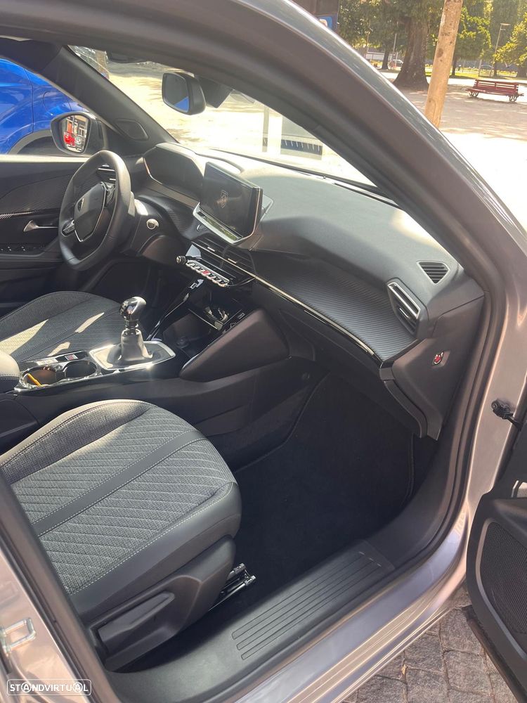 Peugeot 2008 1.2 PureTech Allure Pack - 14