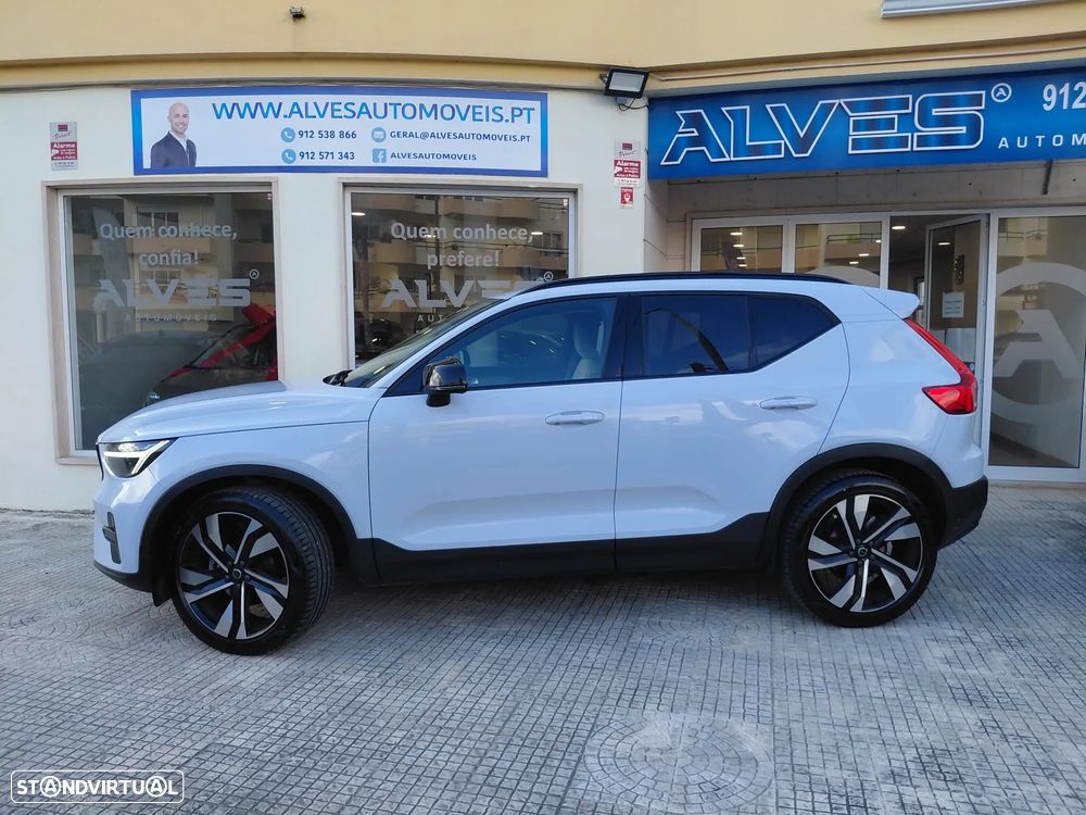 Volvo XC 40 1.5 T2 Plus Dark Auto - 3
