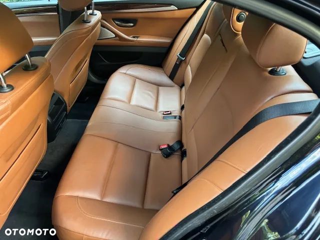 BMW Seria 5 535d xDrive - 18