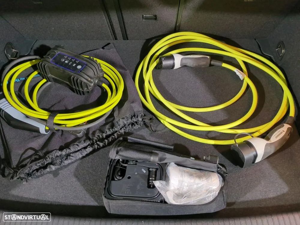 VW e-Golf AC/DC - 13