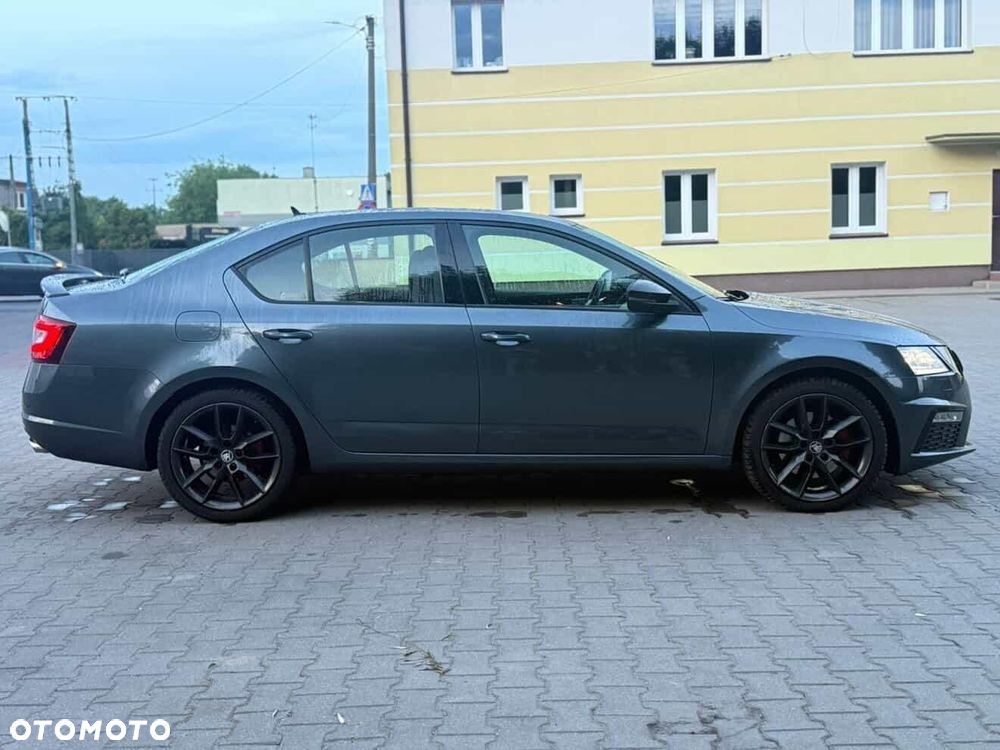 Skoda Octavia 2.0 TDI 4x4 RS Challenge DSG - 3