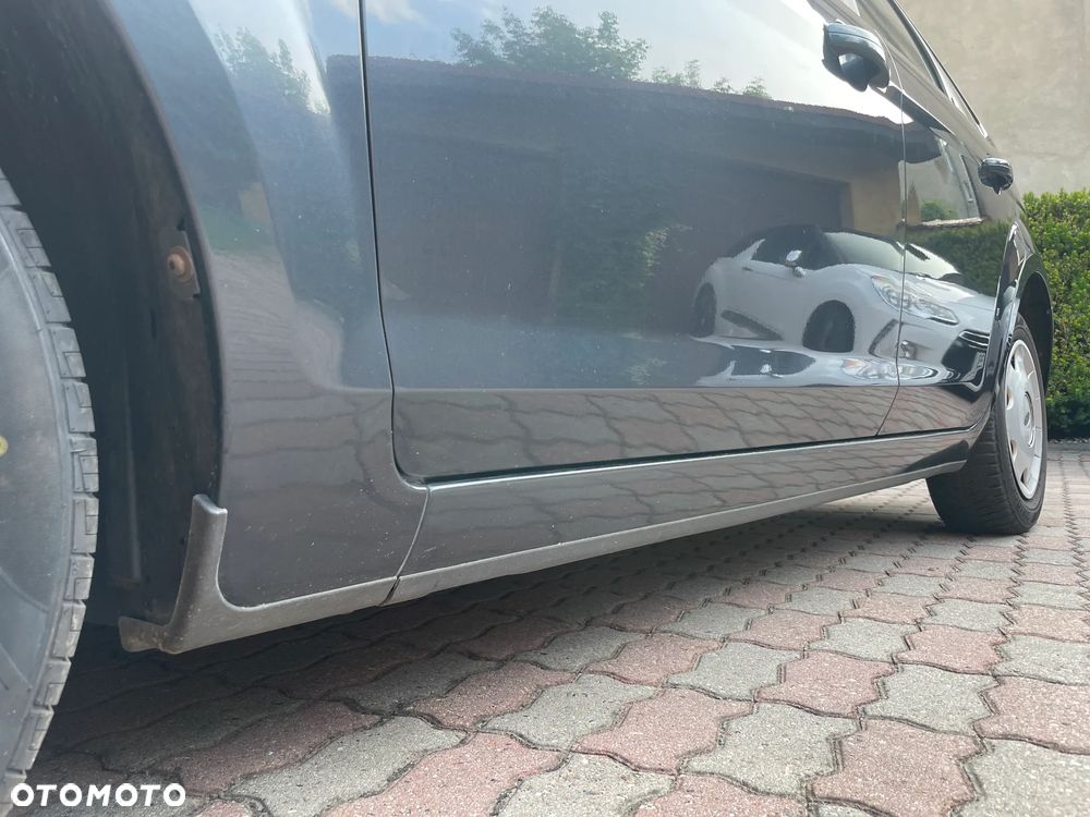 Ford Focus Ghia - 24
