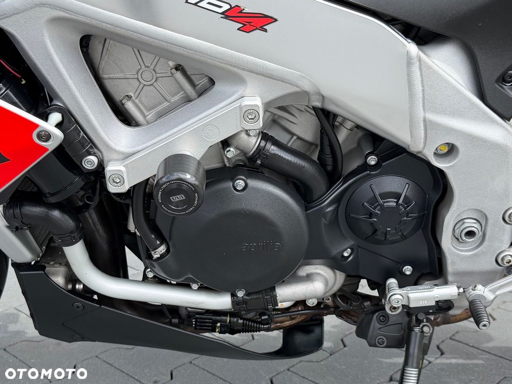 Aprilia Tuono - 36