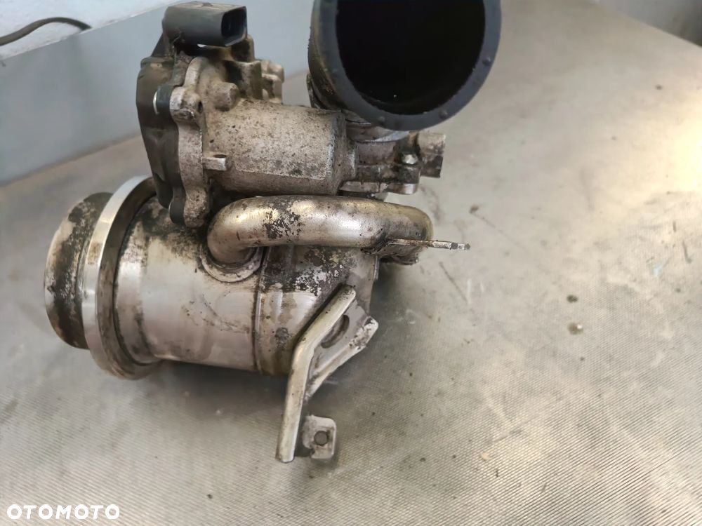 Zawór Spalin Przepustnica 1.4 TDI Skoda Fabia Seat Ibiza VW Polo Audi 04B131501D - 4