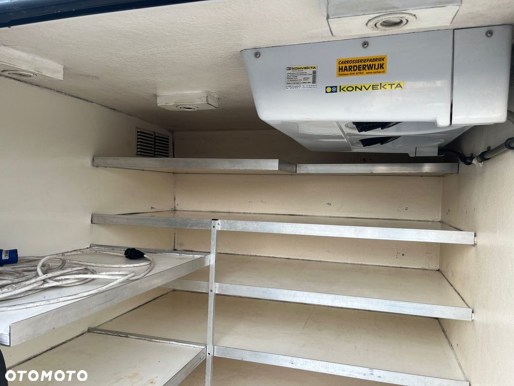 Renault TRAFIC LONG CHŁODNIA PLUS ZASILANIE STACJONRANE SPRAWNA 100% - 6