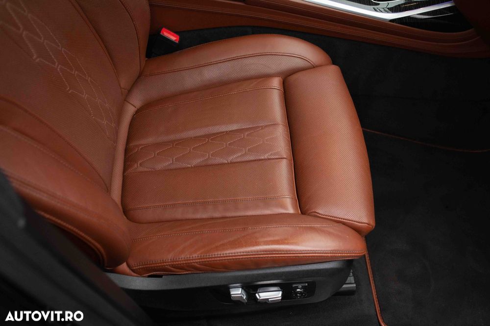 BMW X7 xDrive40d - 24