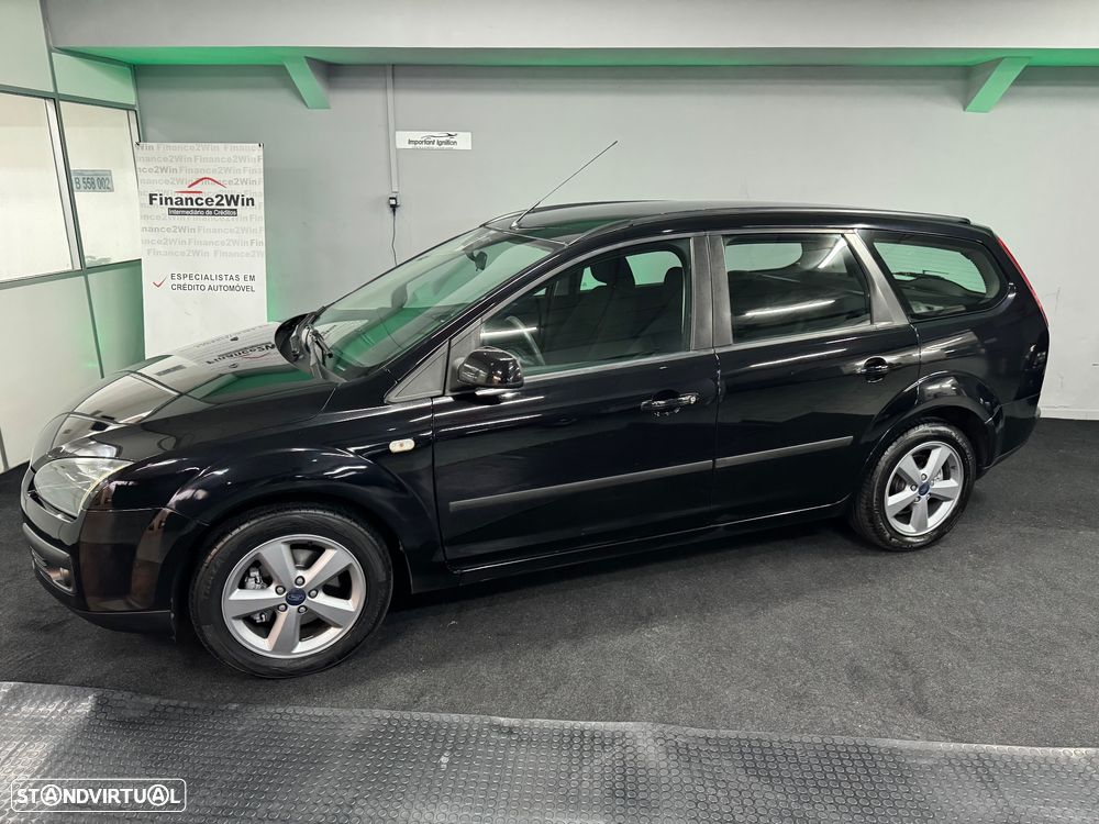 Ford Focus SW 1.6 TDCi Ambiente - 3