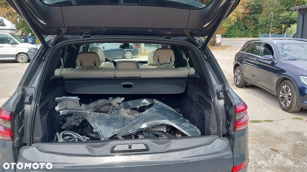 BMW X5 xDrive45e - 15