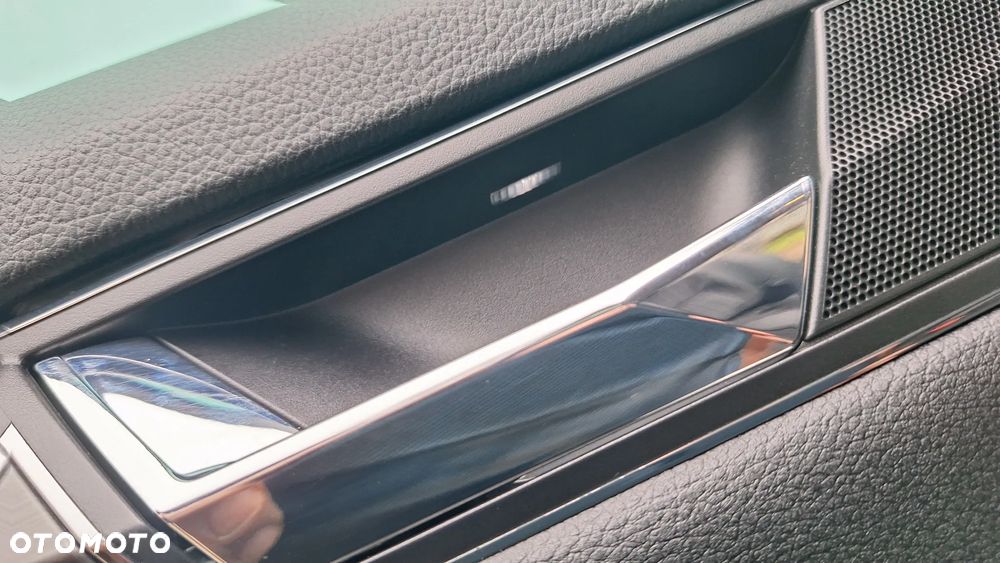 Skoda Superb 2.0 TDI SCR 4x4 Style DSG - 39