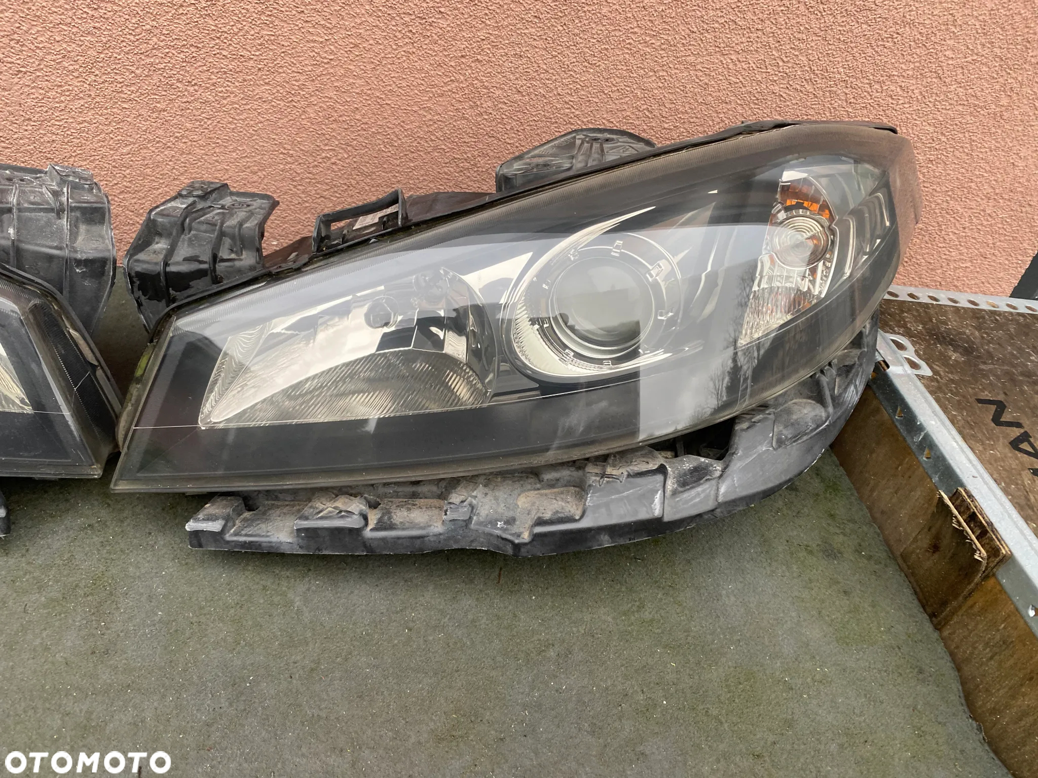 lampy laguna II lift xenon komplet eu całe - 2