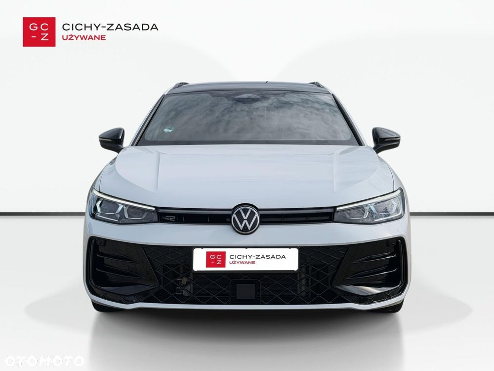 Volkswagen Passat Variant 2.0 TDI SCR 4Mot R-Line DSG - 9