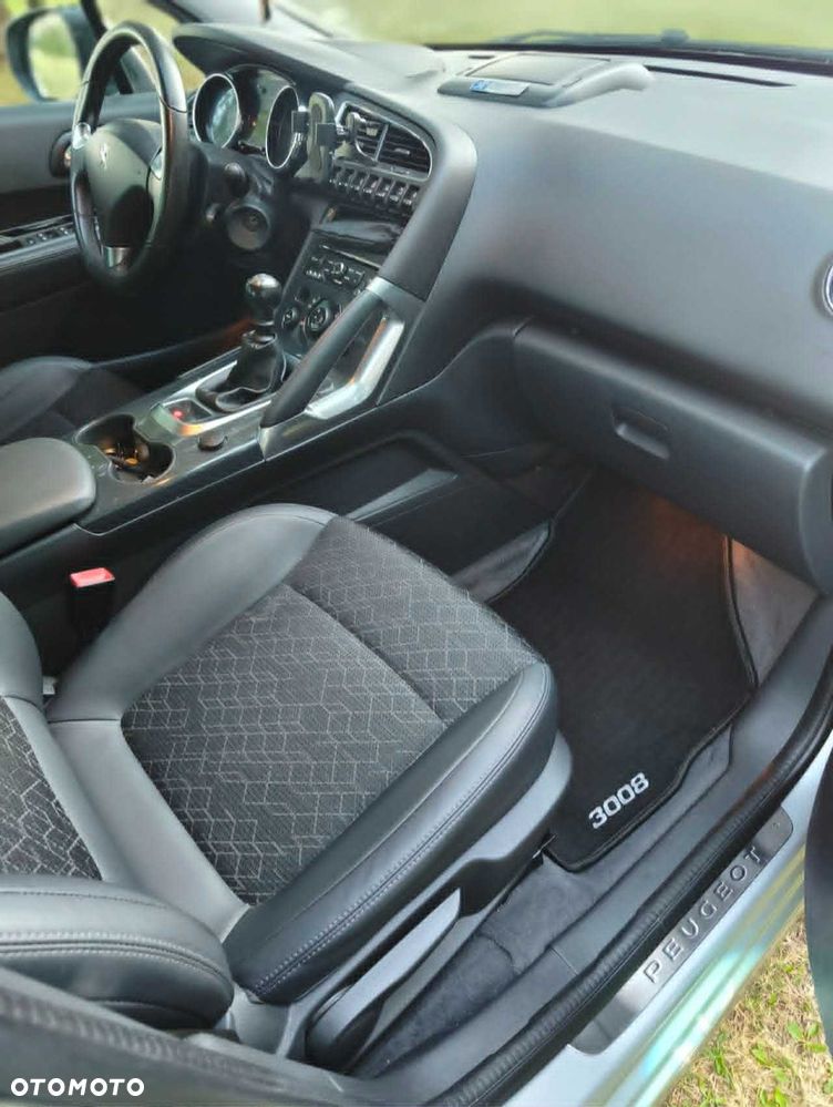 Peugeot 3008 - 8