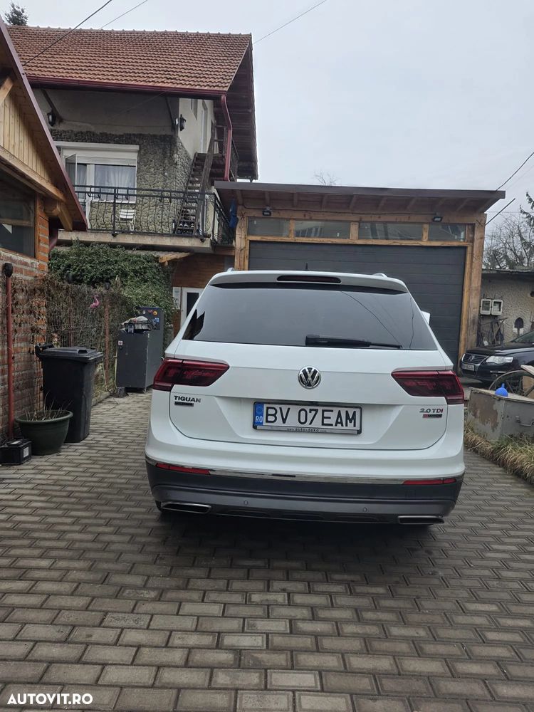 Volkswagen Tiguan - 5