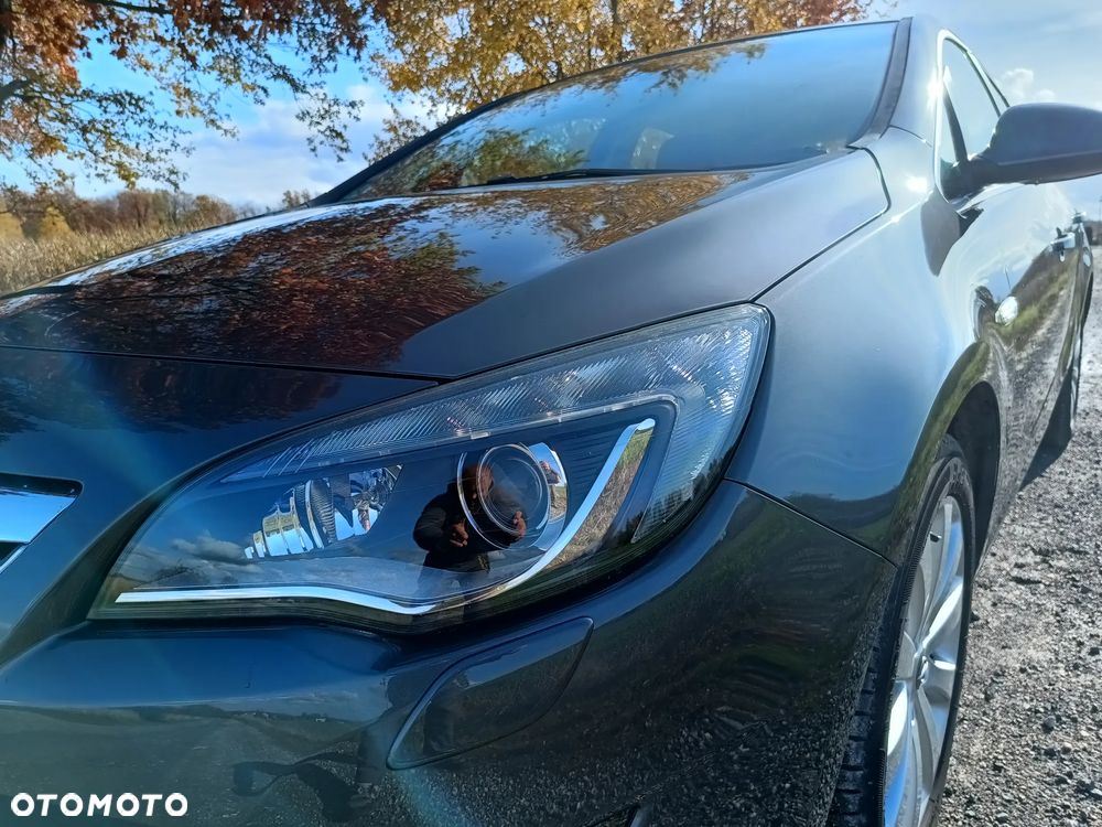 Opel Astra IV 1.4 T Cosmo S&S - 22