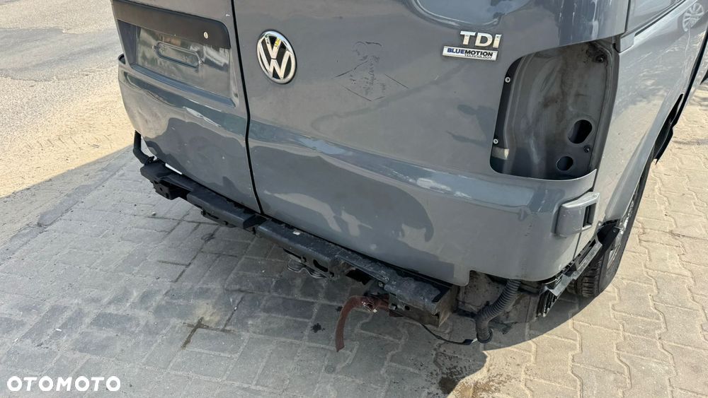 Volkswagen TRANSPORTER T5 - 13