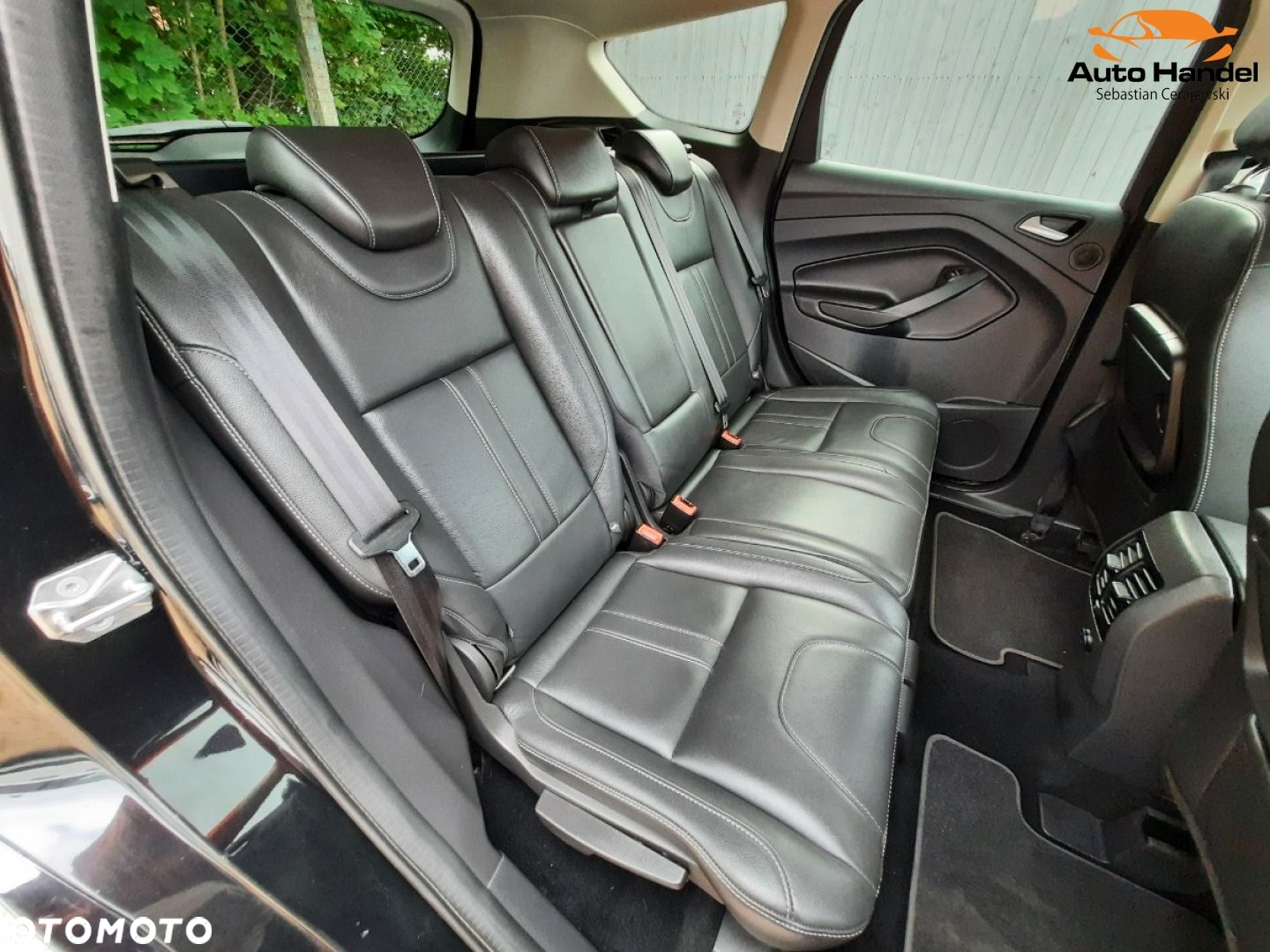 Ford Kuga - 31