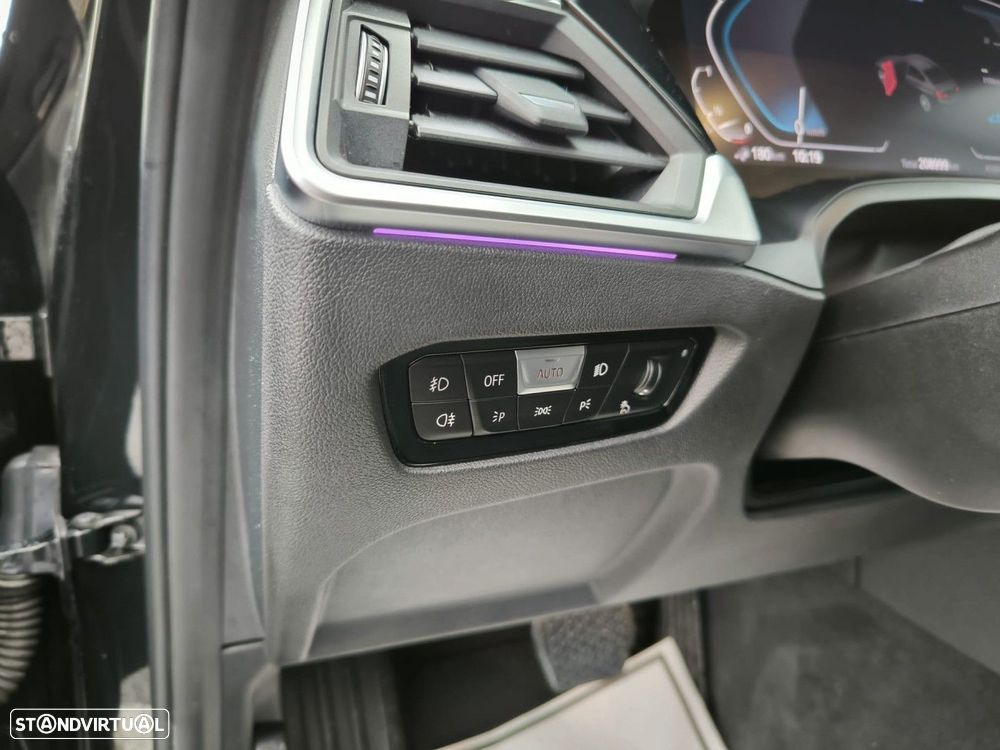 BMW 320 e Line Sport Auto - 10