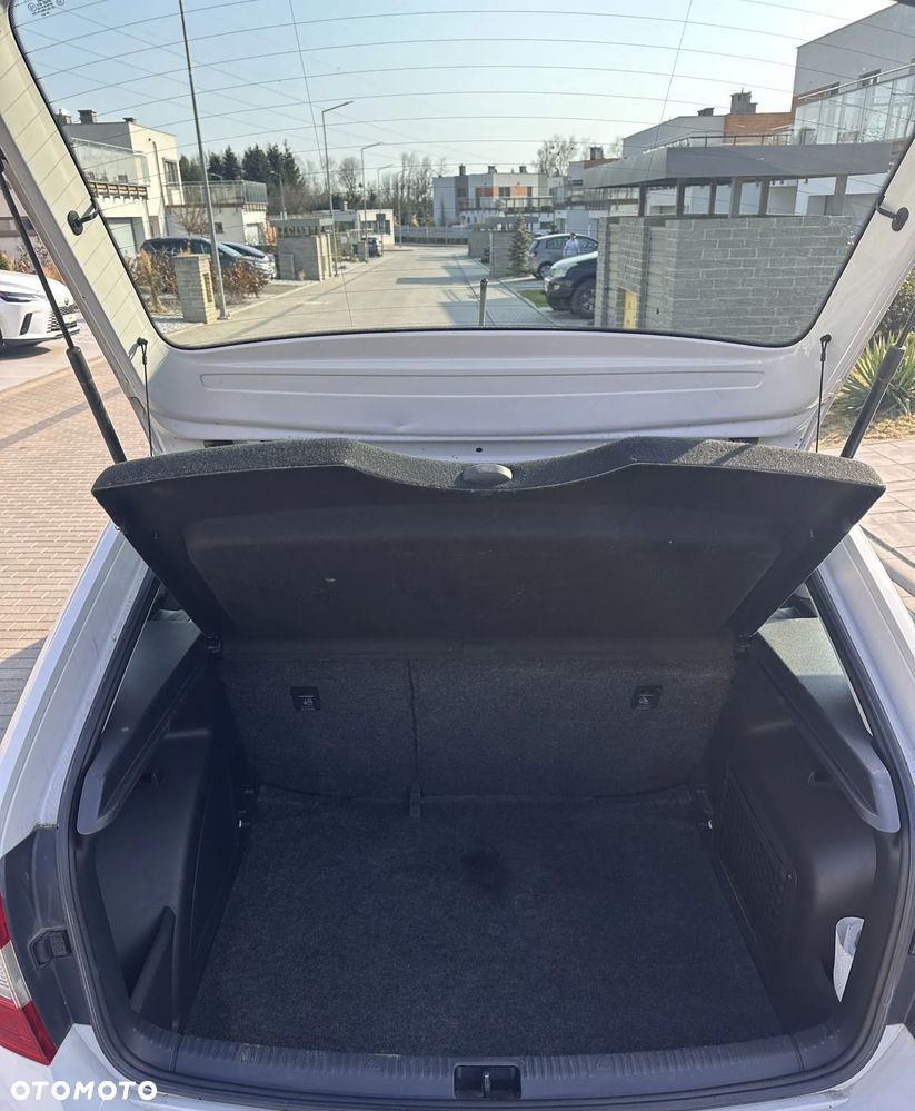 Skoda RAPID 1.6 TDI DPF Active Max - 10