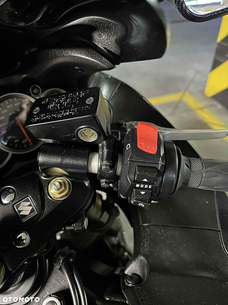 Suzuki Hayabusa - 12