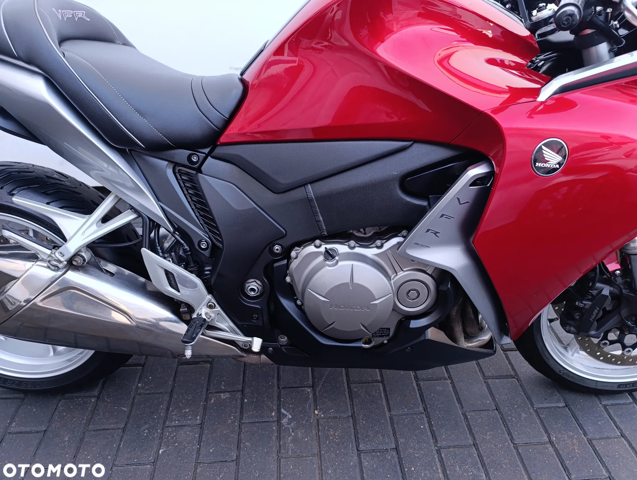 Honda VFR - 23
