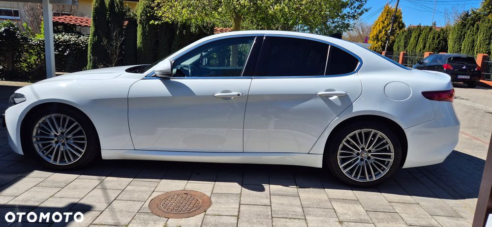 Alfa Romeo Giulia 2.2 D Turbo Super - 10