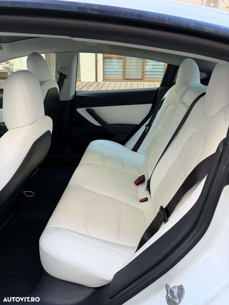 Tesla Model 3 Langstreckenbatterie Allradantrieb Dual Motor - 20