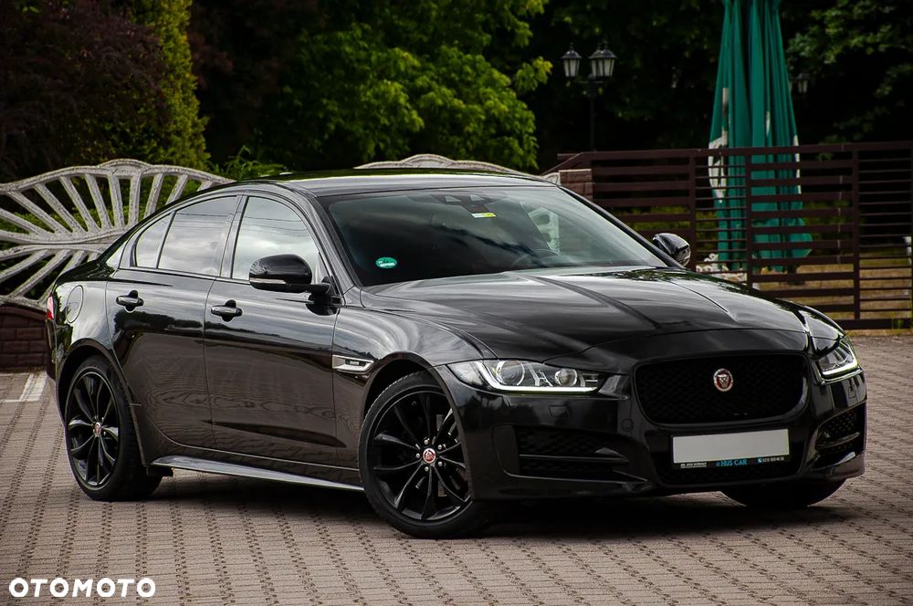 Jaguar XE - 34