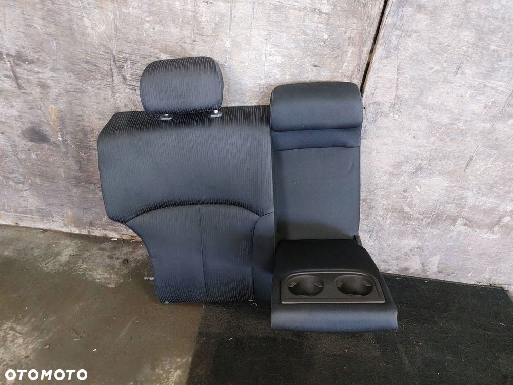 FOTELE LEWY PRAWY KANAPA TYŁ  SUBARU LEGACY V - 2