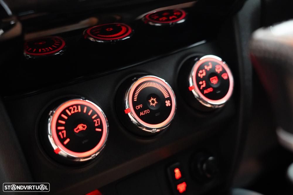 Mitsubishi ASX 1.6 DI-D Intense Black Edition - 12